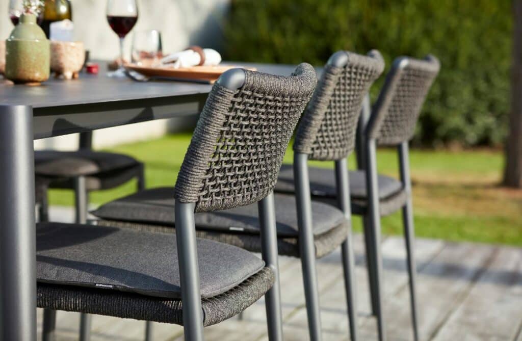 Nova Design & Build - Scaun Dining fara cotiere - RAY - Lava - Setting
