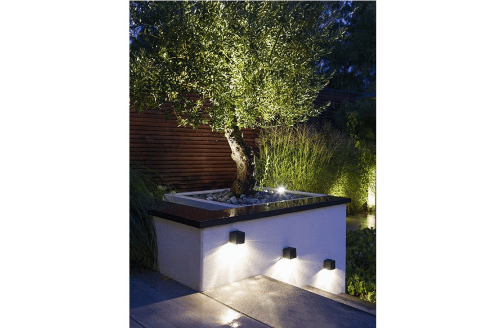 Nova Design & Build - Aplice Perete Exterior - CUBID - Dark Grey - Setting