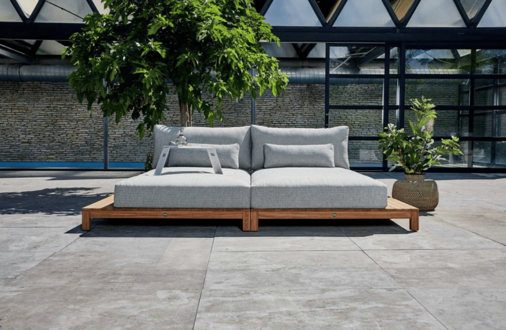 Nova Design & Build - Pat de zi - Portofino - Soft Grey - Setting