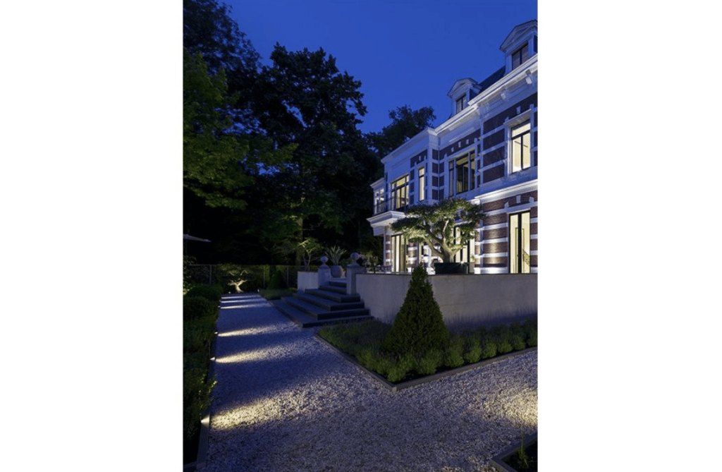 Nova Design & Build - Stalpi de iluminat ornamentali - EVO - Setting